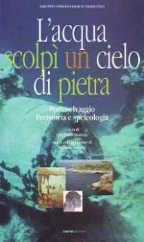 Visualizza i dettagli per L'acqua scolpì un cielo di pietra Immagine di L'acqua scolpì un cielo di pietra