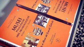 Visualizza i dettagli per MUSEI PINACOTECHE AREE ARCHEOLOGICHE - BRINDISI LECCE TARANTO. GUIDA AI MUSEI DEL GRANDE SALENTO Immagine di MUSEI PINACOTECHE AREE ARCHEOLOGICHE - BRINDISI LECCE TARANTO. GUIDA AI MUSEI DEL GRANDE SALENTO